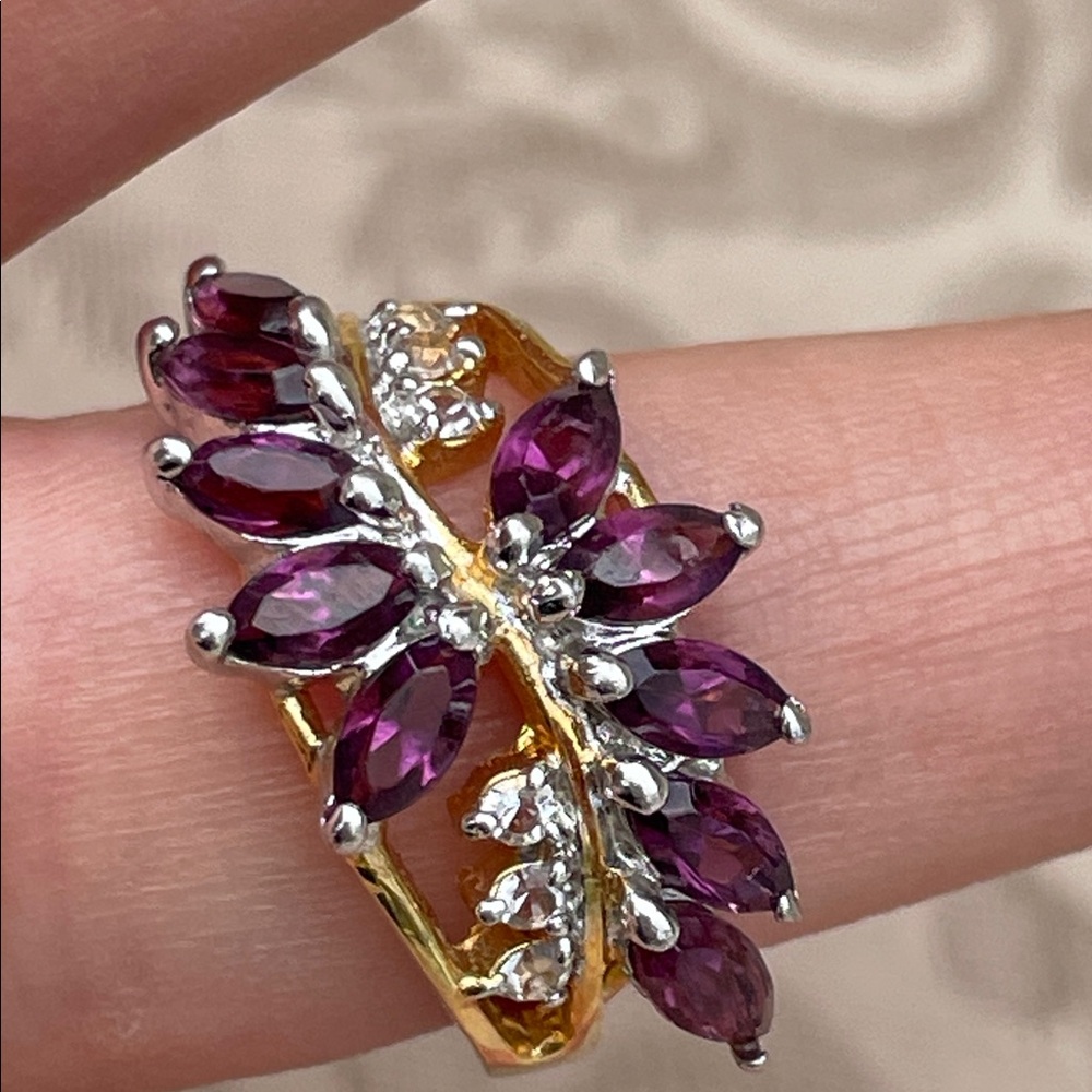 Gold Tone Women’s Leaf Ring with Purple Gemstones
